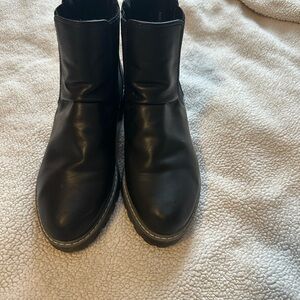 Black Blowfish ankle boots - size 9